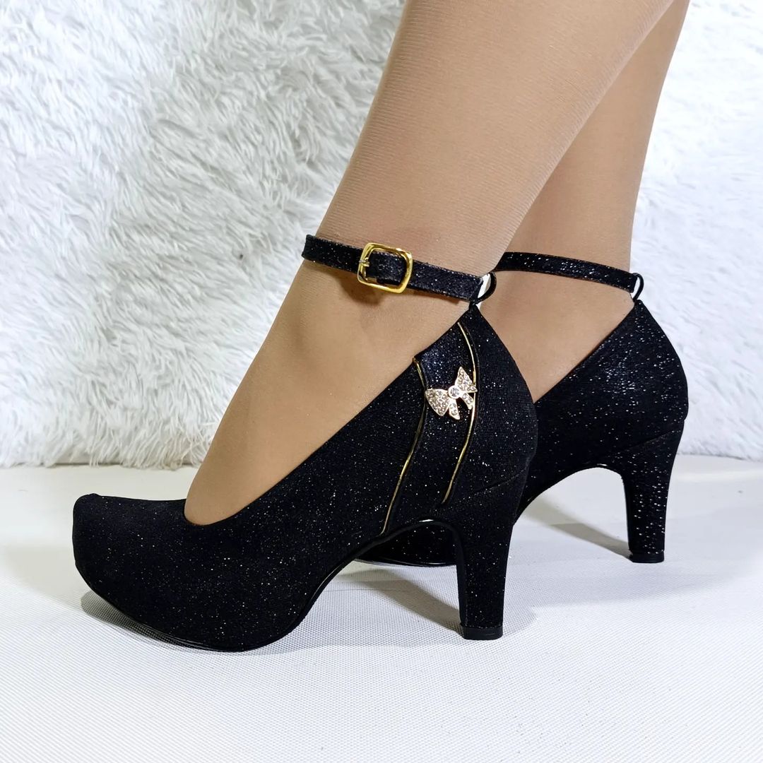 Zapato negro brillante (B7.N)