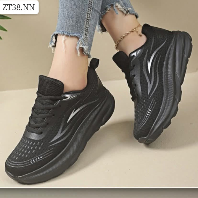 Zapatilla Mujer Negra (ZT38.NN)