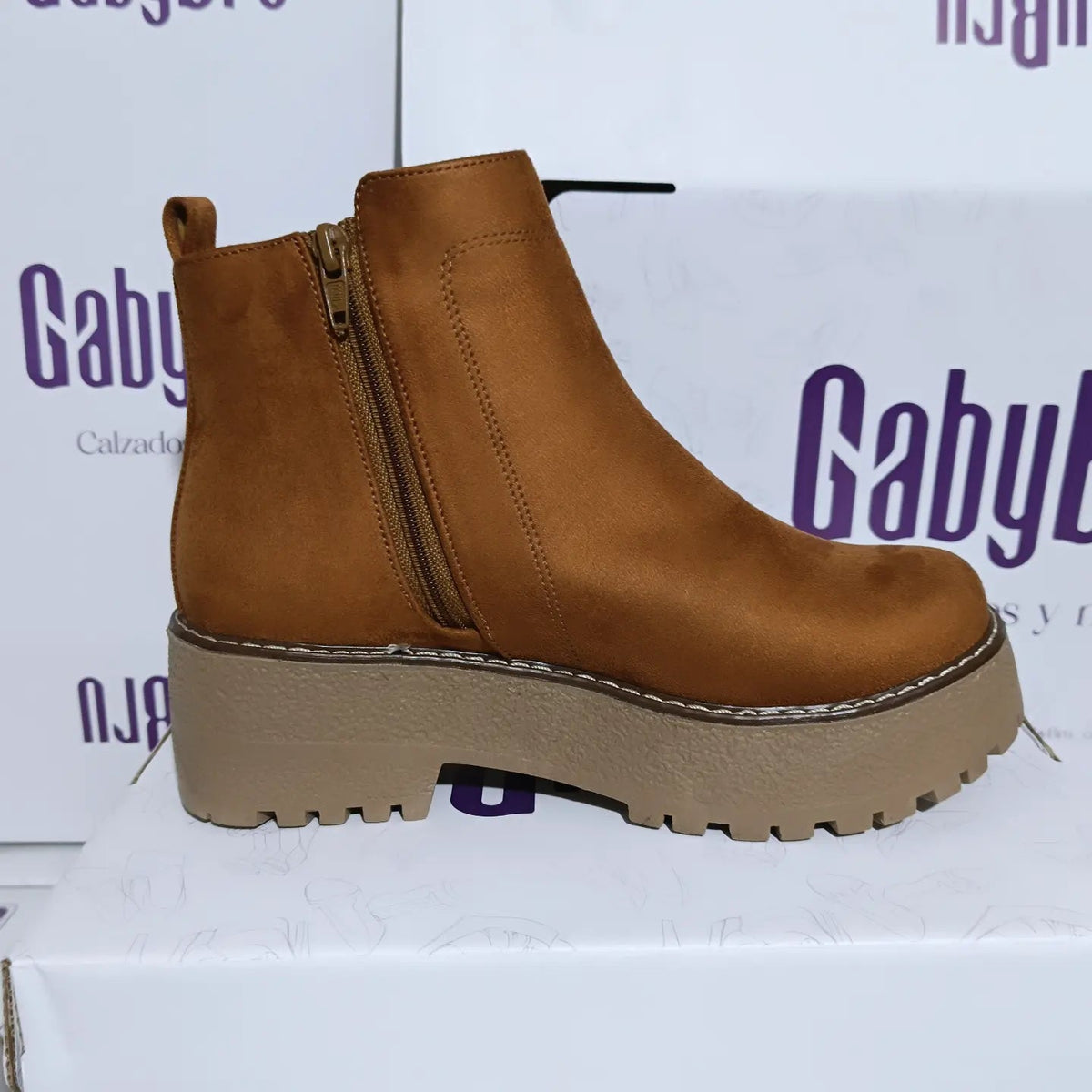 Botin de mujer camel Plataforma Gamuza (BA40.CA) - Gabybru Calzados