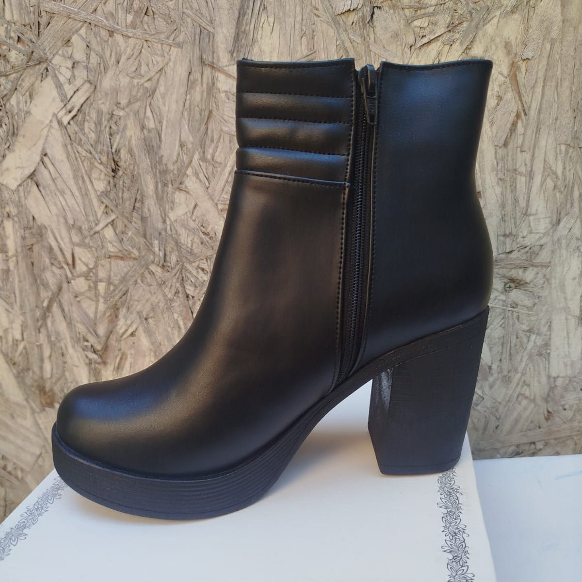 Botin De Mujer Negro (BA101.E) - Gabybru Calzados