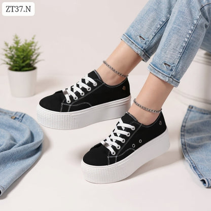 Zapatilla Mujer Negra (ZT37.N)