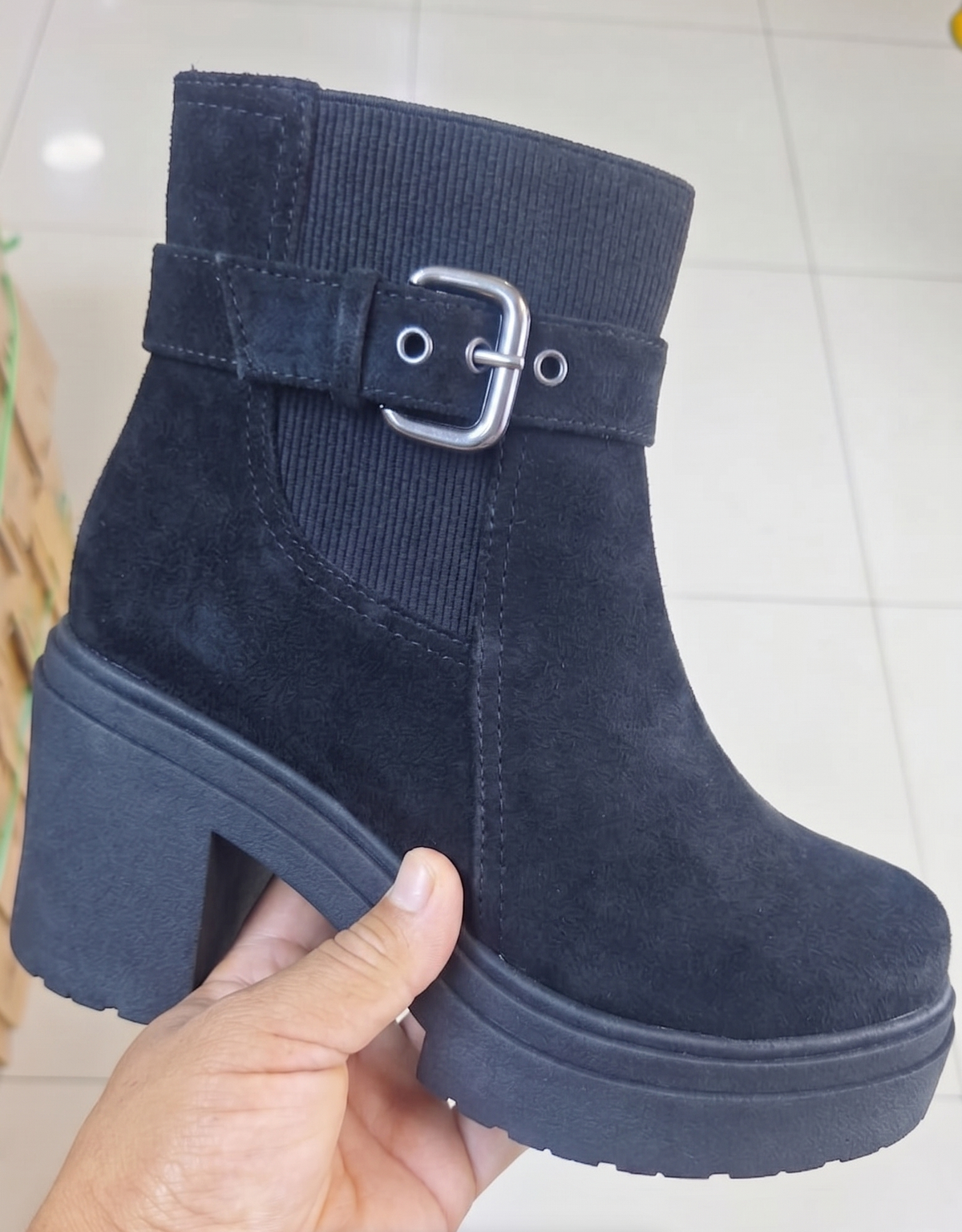Botines de Mujer Caña Alta (BA162.N)