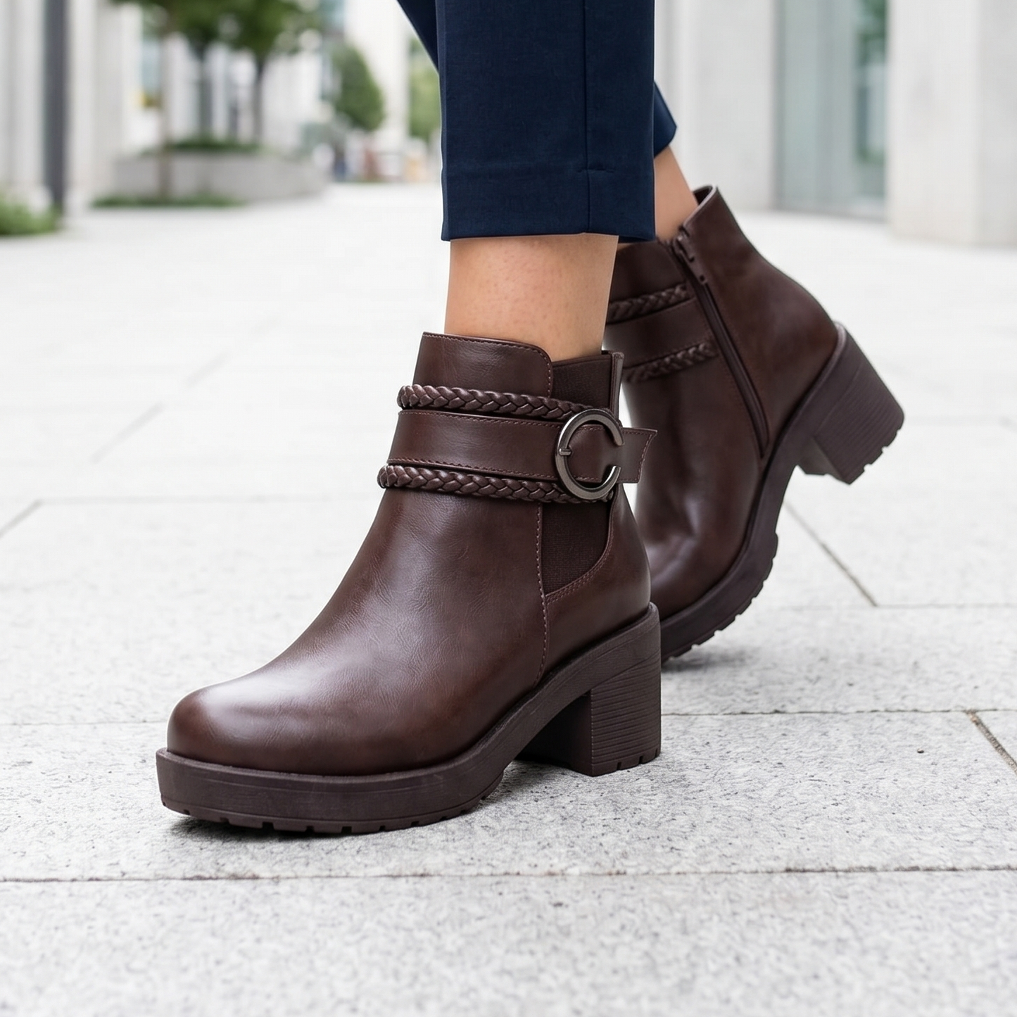 Botin De Mujer taco medio Cafe (BA42.EF)