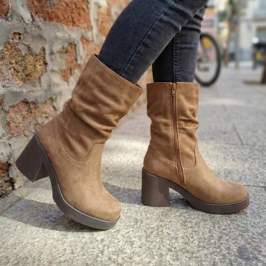 Bota Alta de Mujer Camel (BT31.Ca)