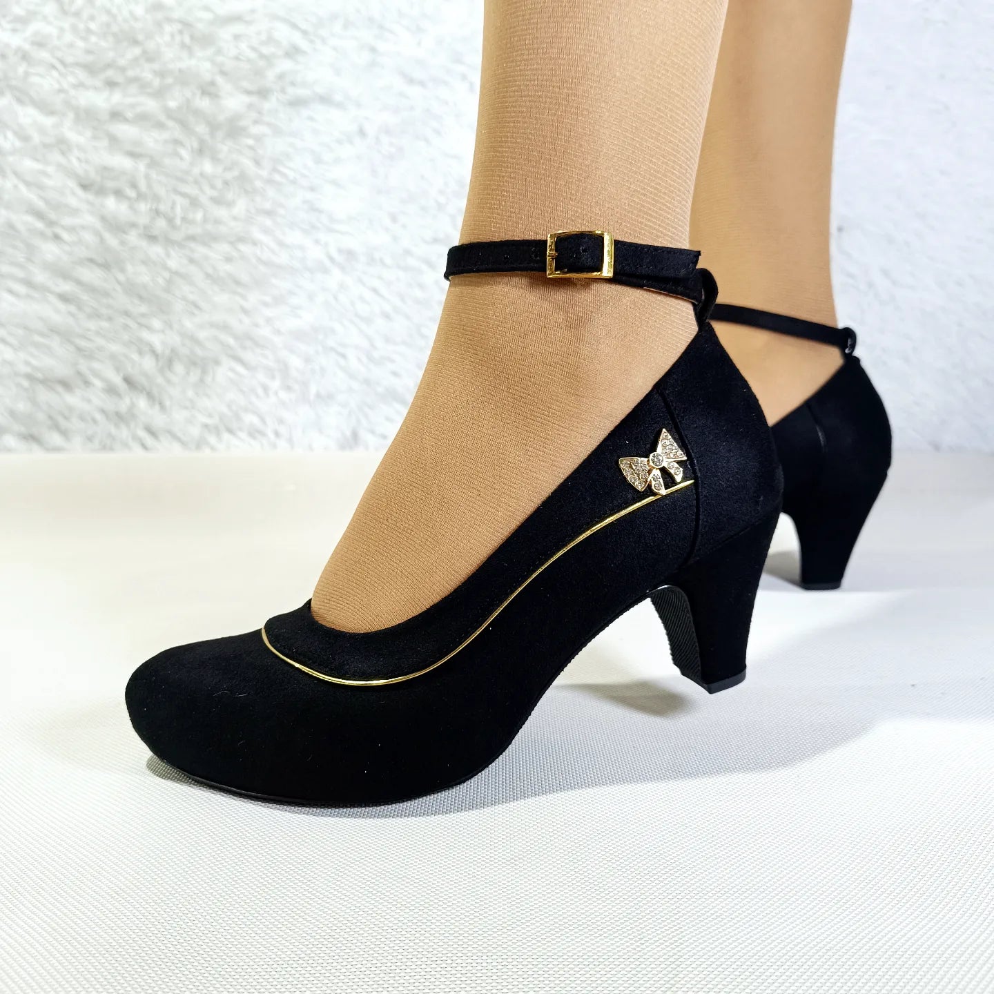 Zapatos de mujer bajitos negros (G5.N)