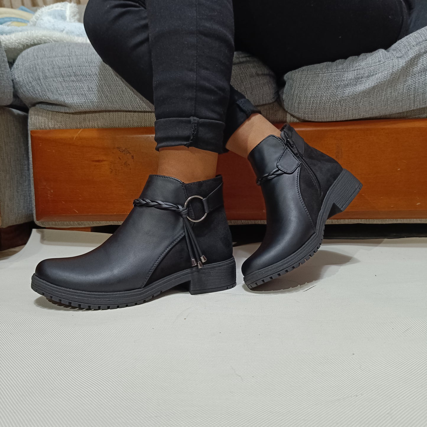 Botin de Mujer Bajo Negro (BB5.N)