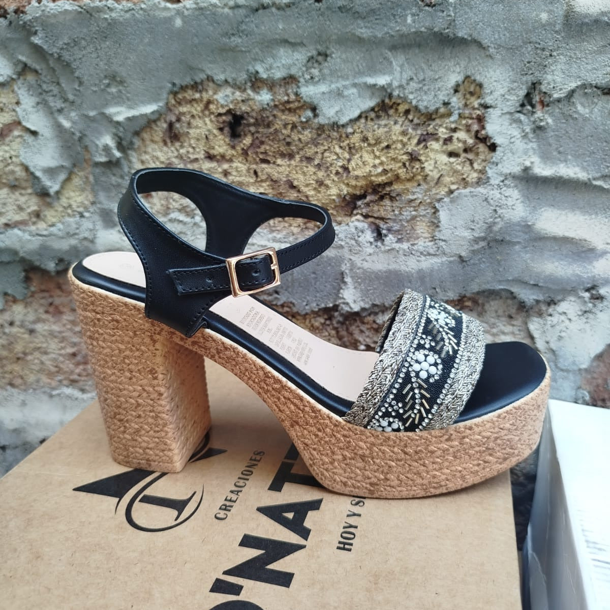 Sandalia de Mujer Alta Negra (SL140.N)