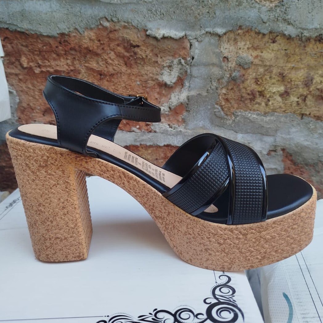 Sandalia de Mujer Alta Negra (SL141.N)