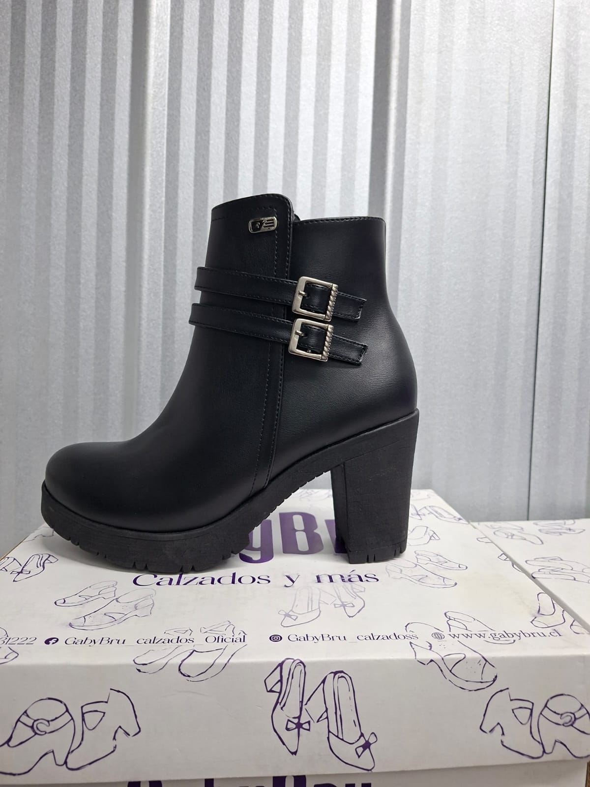 Botin de Mujer Negro Alto (BA155.E)