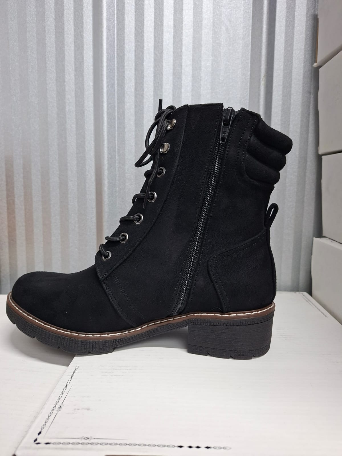 Botin de Mujer Negro Bajo (BA156.N)