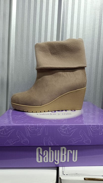 Botin Mujer Papa Gamuza Cuña (BA160.U)