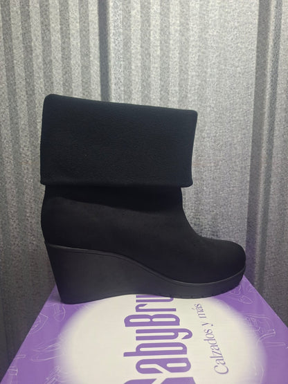 Botin Mujer Negro Gamuza Cuña (BA160.N)