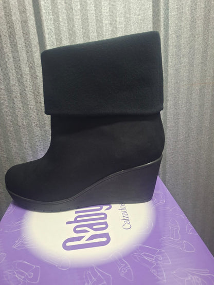Botin Mujer Negro Gamuza Cuña (BA160.N)
