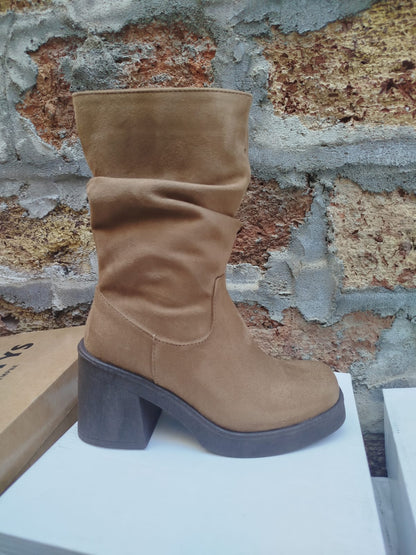 Bota Alta de Mujer Camel (BT31.Ca)