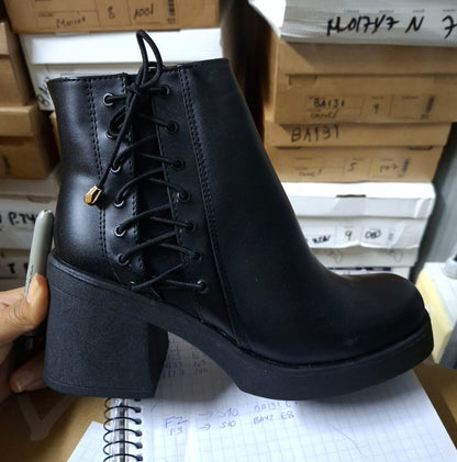 Botines Negro Mujer Taco Grueso  Plataforma Cordones Laterales (BA80.E)
