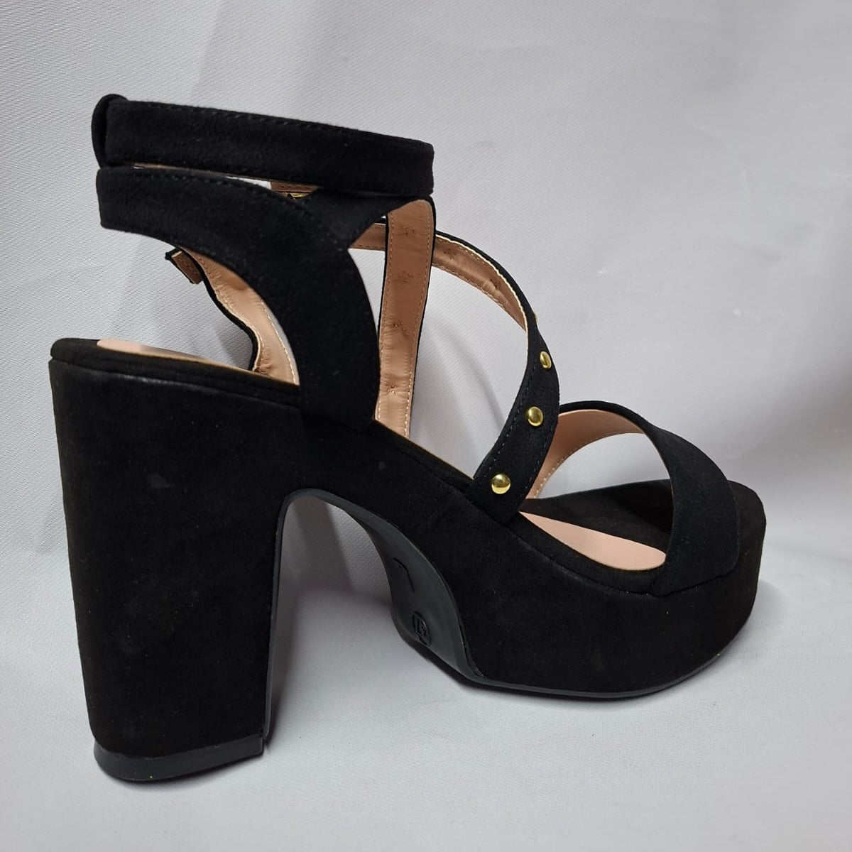 Sandalias Altas Cruzadas (SL93.N)
