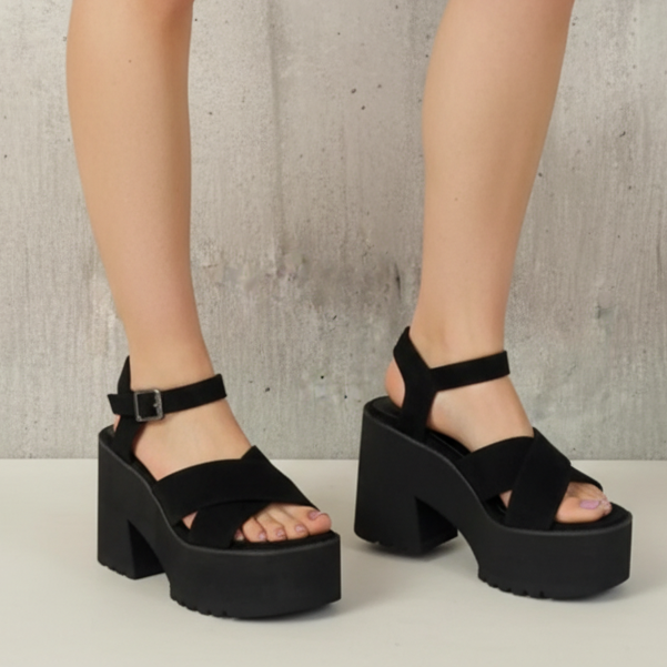 Sandalia de mujer negra (SL54.N)