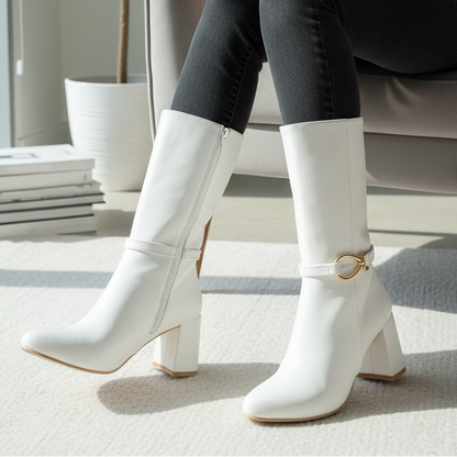 Bota de Mujer Blanca corta taco medio (BT56.BL)