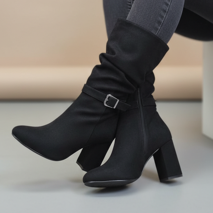 Bota Alta de Mujer Negra (BT33.N)