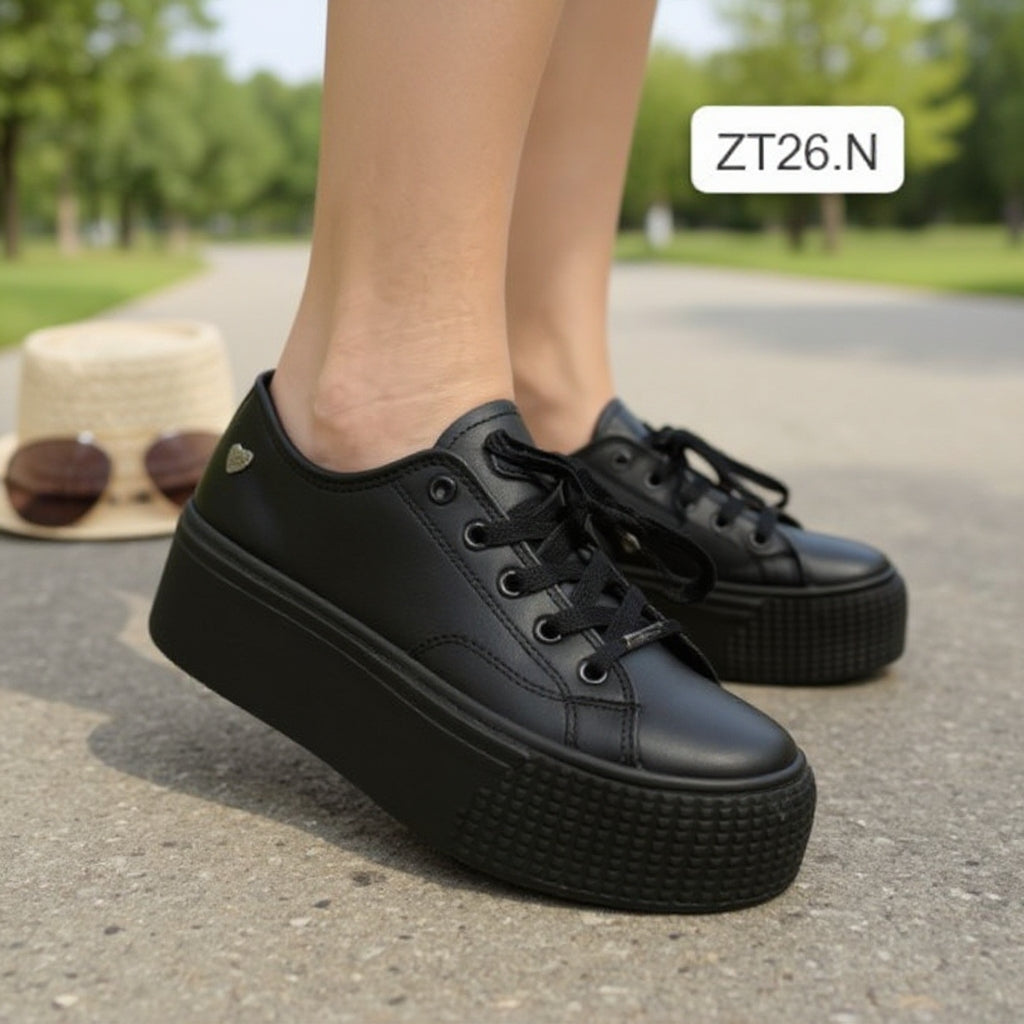 Zapatilla Mujer Negra (ZT26.N)