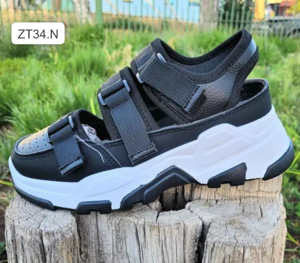 Zapatilla Mujer Negra (ZT34.N)