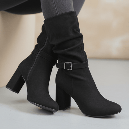 Bota Alta de Mujer Negra (BT33.N) - Gabybru Calzados