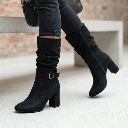 Bota Alta de Mujer Negra (BT33.N) - Gabybru Calzados