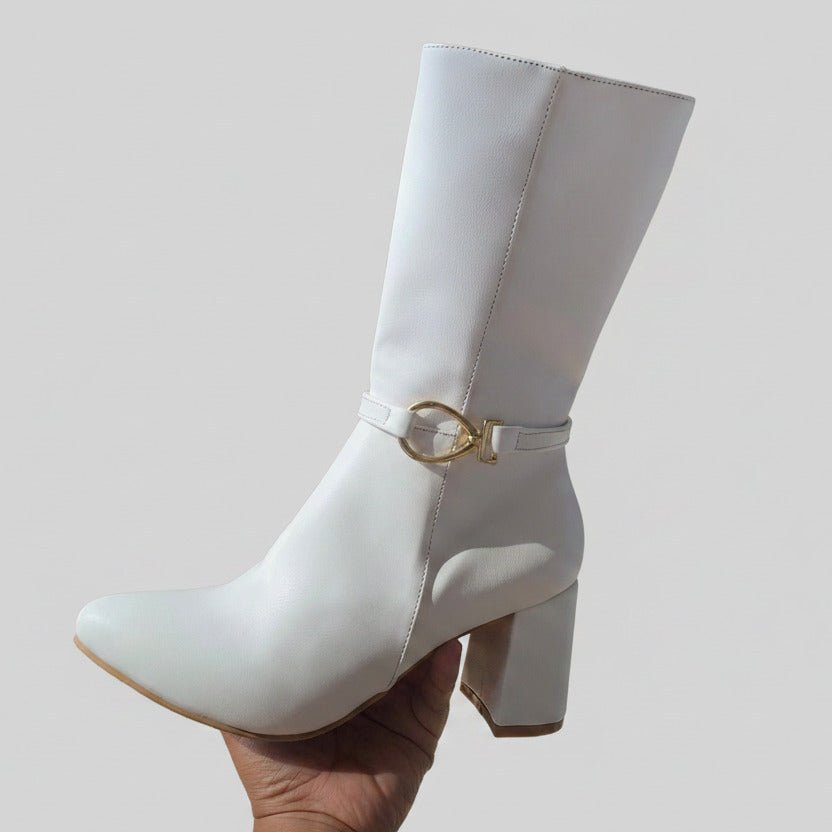 Bota de Mujer Blanca corta taco medio (BT56.BL) - Gabybru Calzados