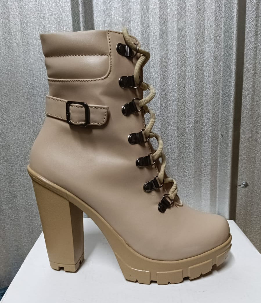 Botin de mujer Alto Beige Liviano (TC2.BE) - Gabybru Calzados