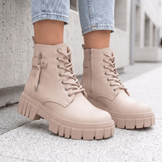 Botin De Mujer Bajo Color Hueso (BA118.u) - Gabybru Calzados