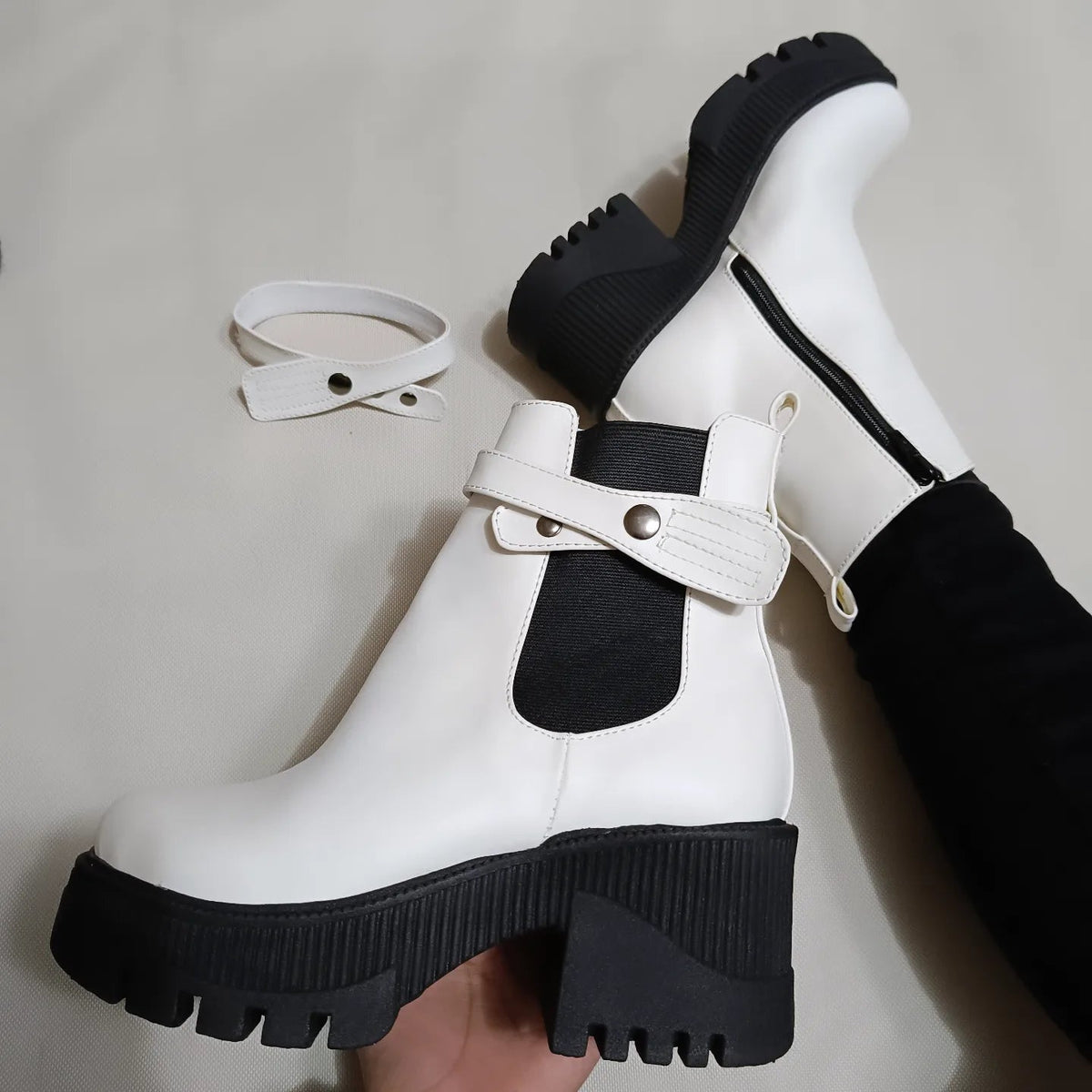 Botin de mujer Blanco Alto (BA41.BL) - Gabybru Calzados