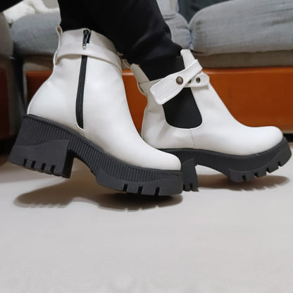 Botin de mujer Blanco Alto (BA41.BL) - Gabybru Calzados