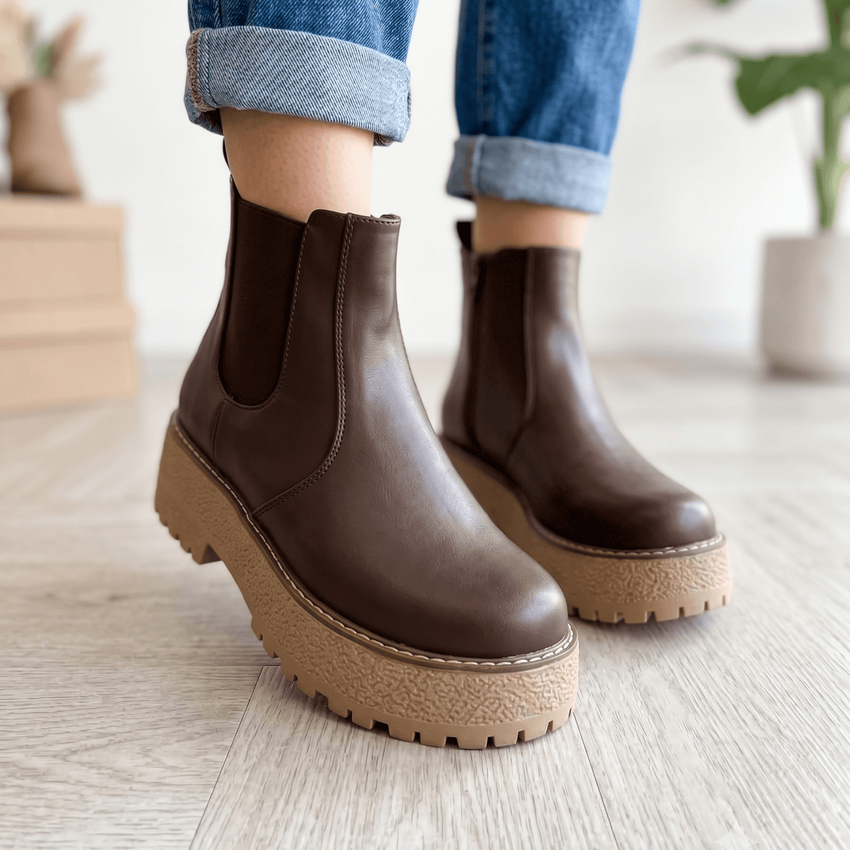 Botin de Mujer Cafe Eco Cuero (BA154.EF) - Gabybru Calzados