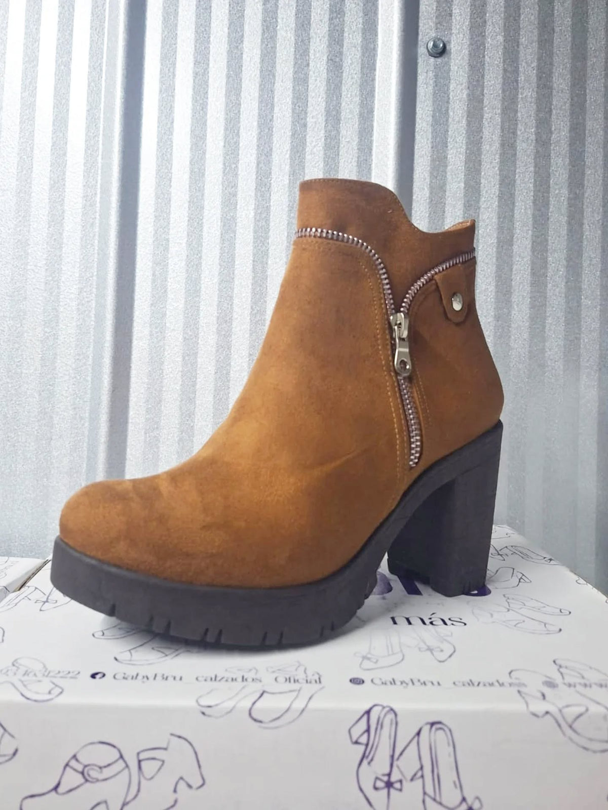 Botin De Mujer Camel Gamuza (BA57.CA) - Gabybru Calzados