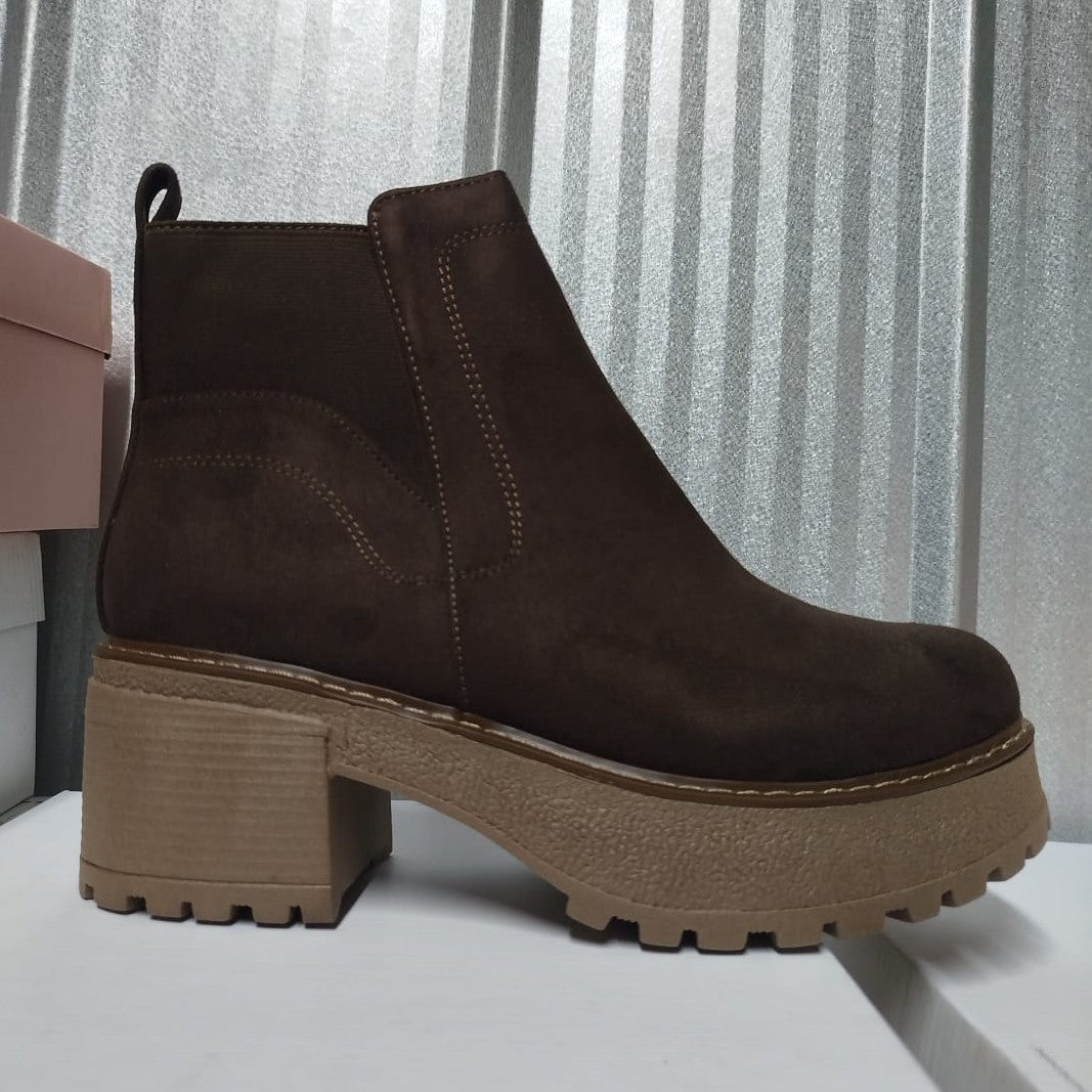 Botin De Mujer Chocolate (BA131.MR) - Gabybru Calzados