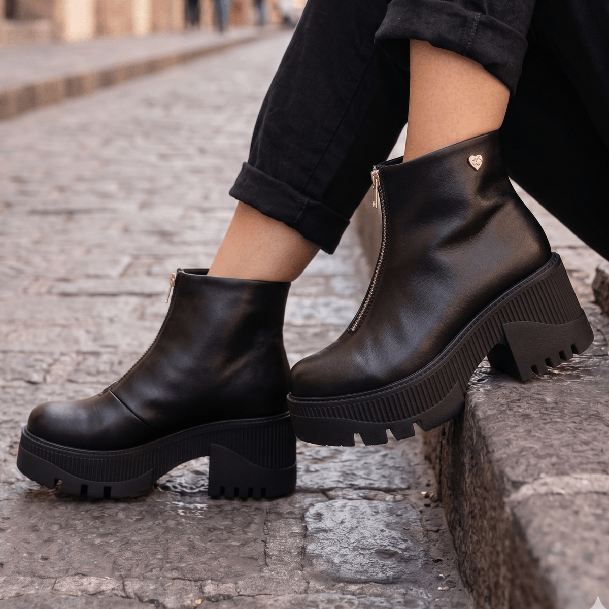 Botin de Mujer negra alto medio (BA117.N) - Gabybru Calzados