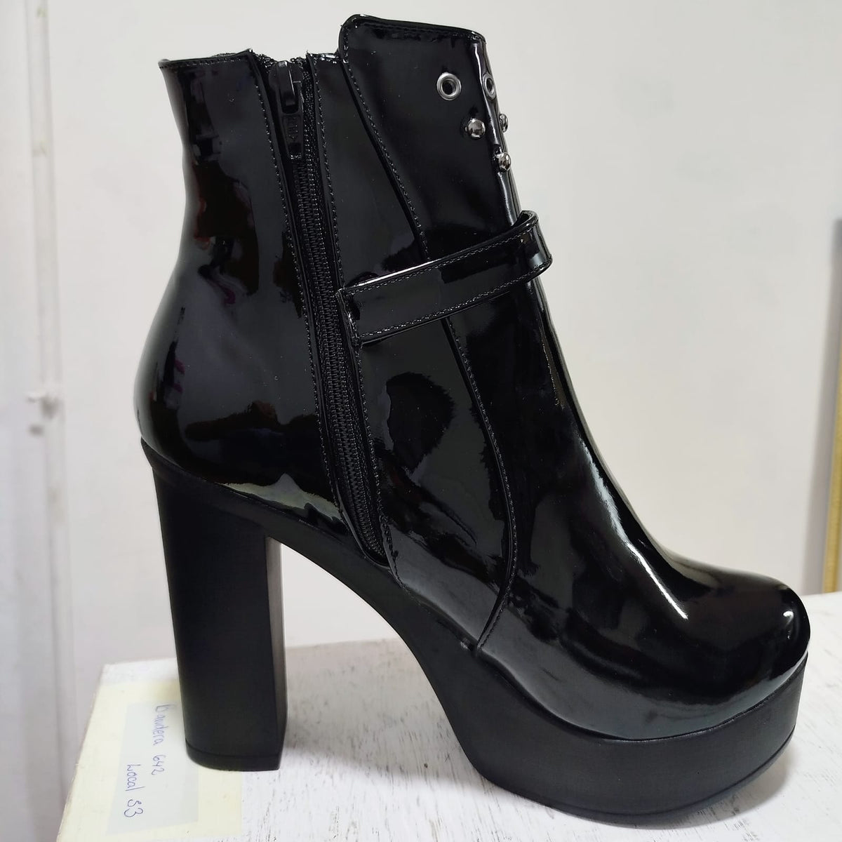 Botin de Mujer Negro Alto (BA60.H) - Gabybru Calzados