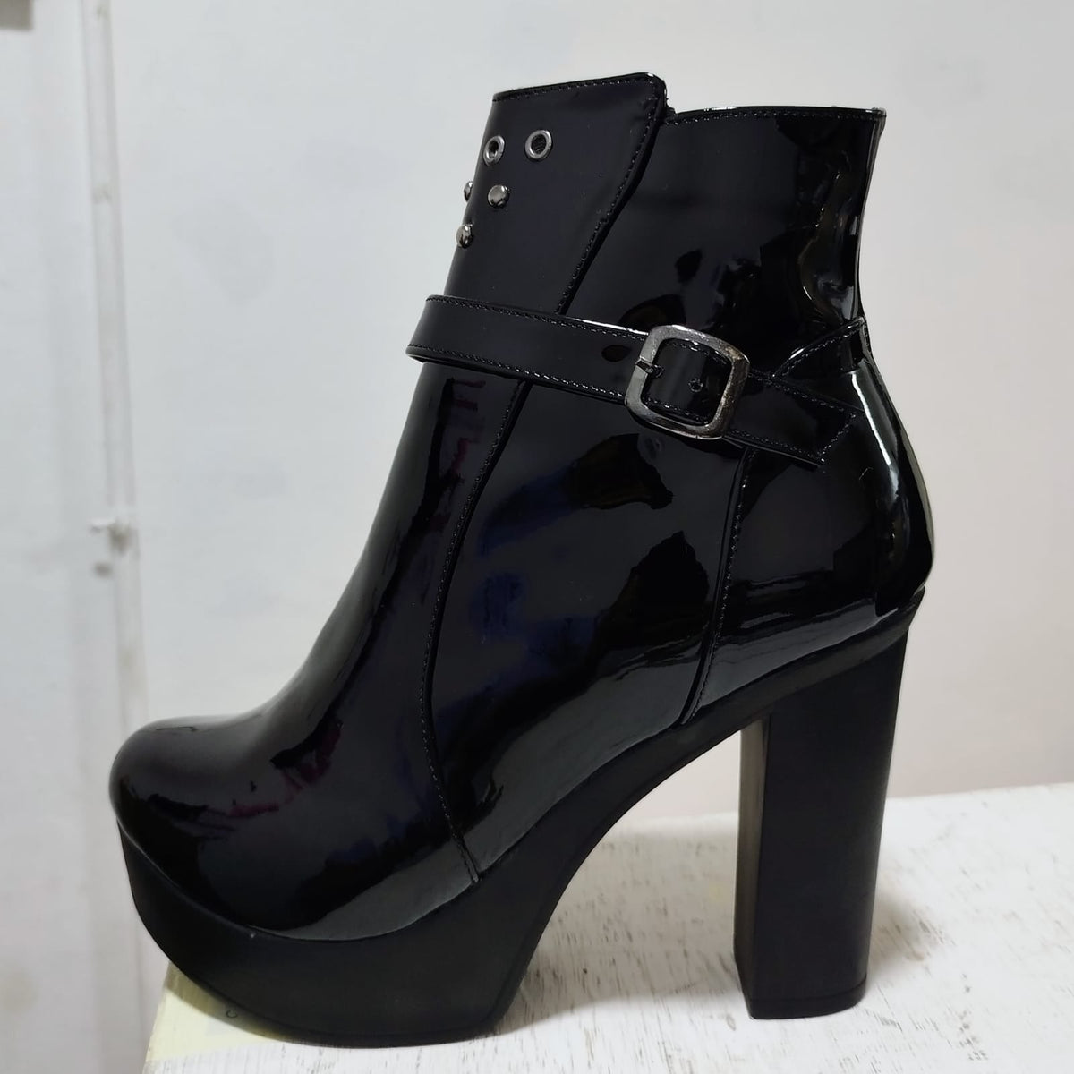 Botin de Mujer Negro Alto (BA60.H) - Gabybru Calzados