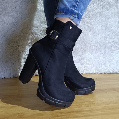 Botin de Mujer Negro Alto (BA74.N) - Gabybru Calzados