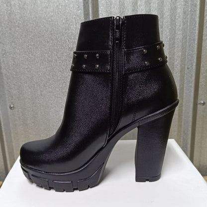 Botin de mujer negro Alto Liviano (BA115.E) - Gabybru Calzados