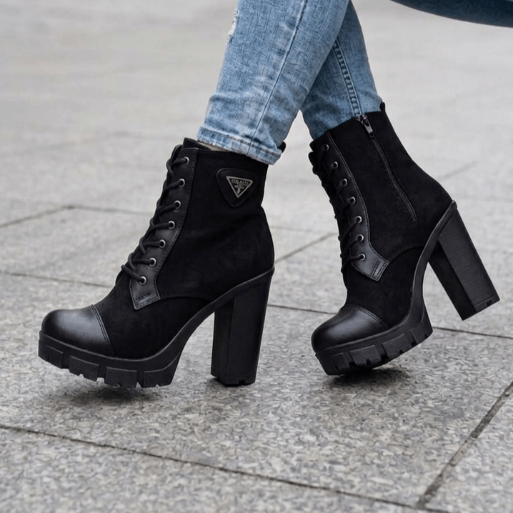 Botin De Mujer negro Alto Liviano (BA121.n) - Gabybru Calzados
