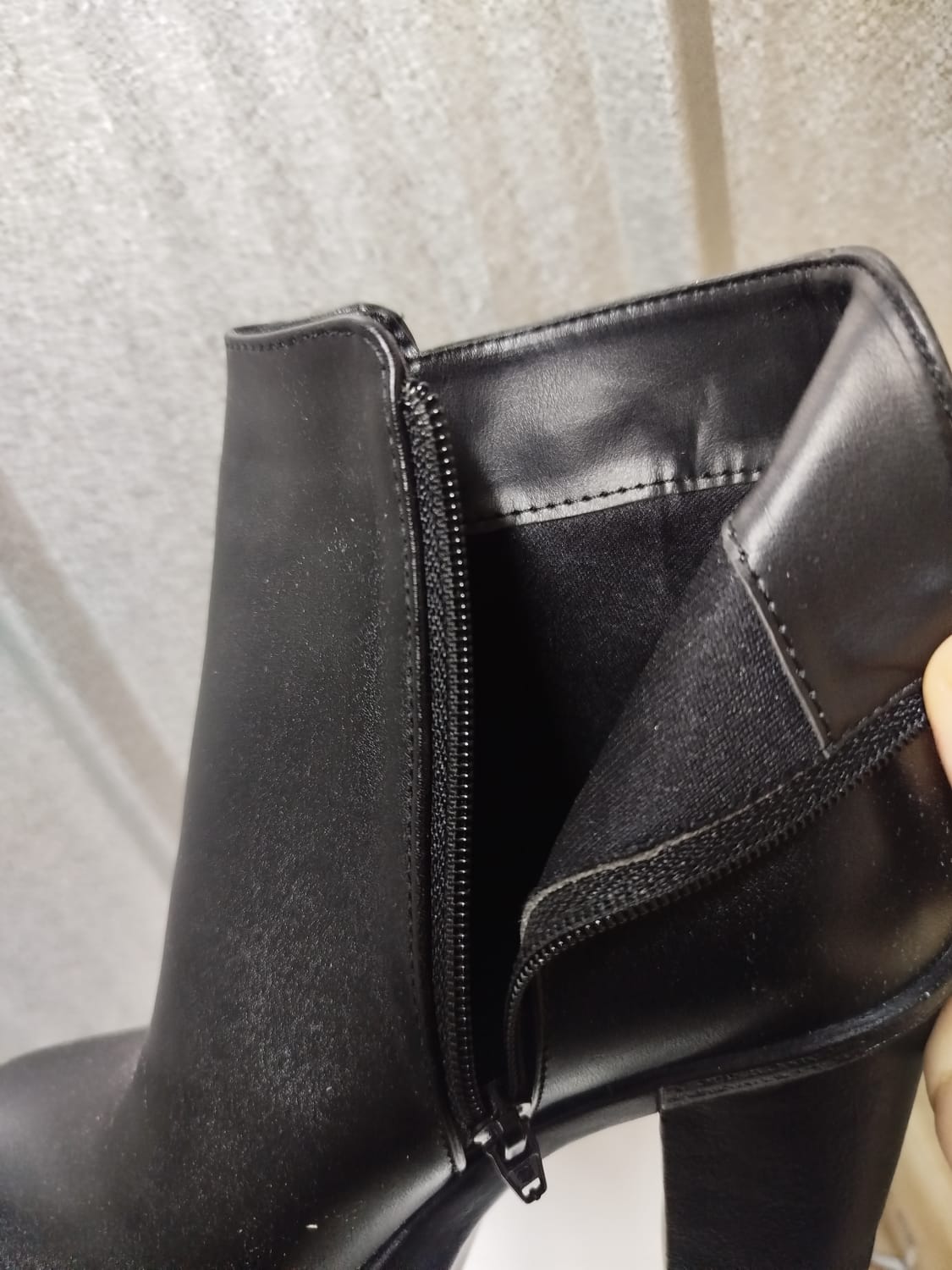Botin De Mujer Negro Alto Liviano (BA73.E) - Gabybru Calzados