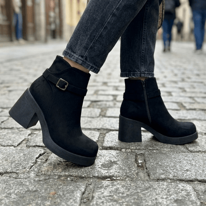 Botin de Mujer Negro Alto medio Gamuza (BA123.N) - Gabybru Calzados