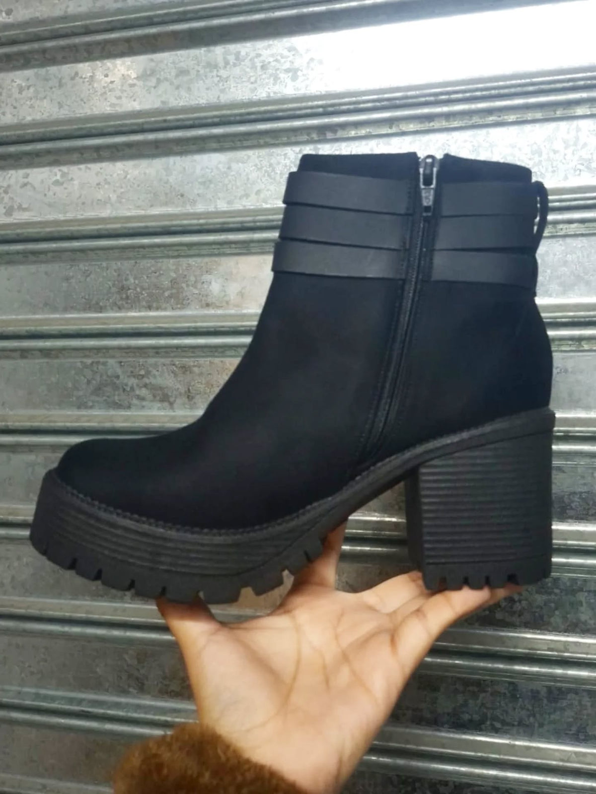 Botin De Mujer Negro (BA145.N) - Gabybru Calzados