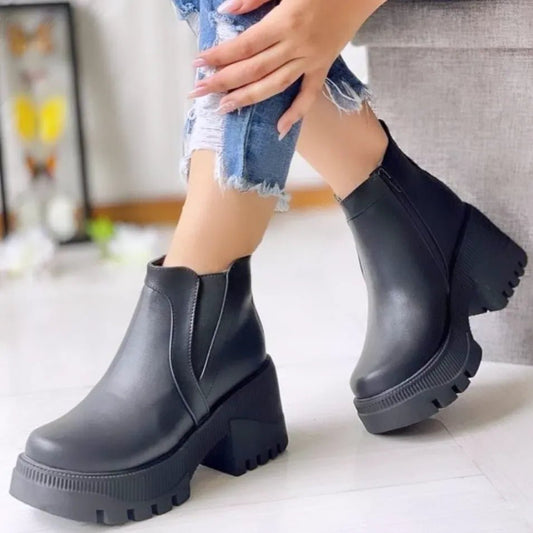 Botin de mujer Negro (BA36.N) - Gabybru Calzados