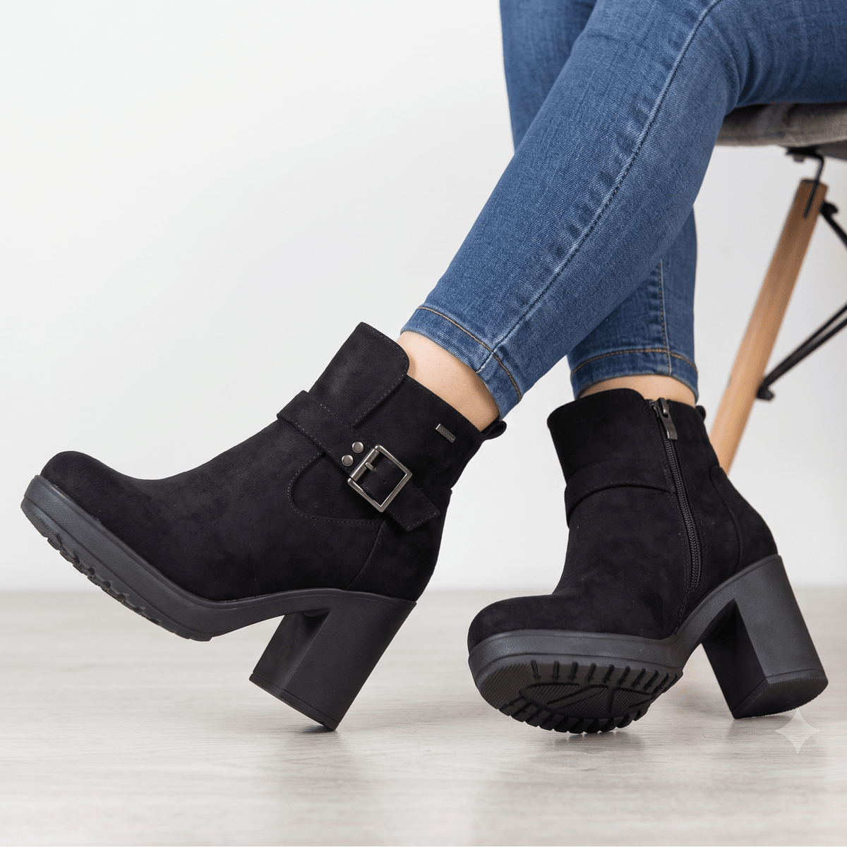 Botin de mujer Negro (BA81.N) - Gabybru Calzados