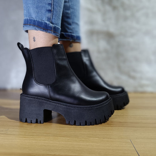 Botin de mujer Negro (BA82.E) - Gabybru Calzados
