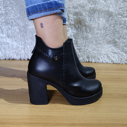 Botin de mujer Negro (BA83.N) - Gabybru Calzados