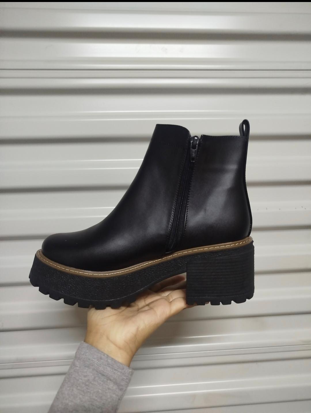 Botin De Mujer Negro Eco (BA131.E) - Gabybru Calzados