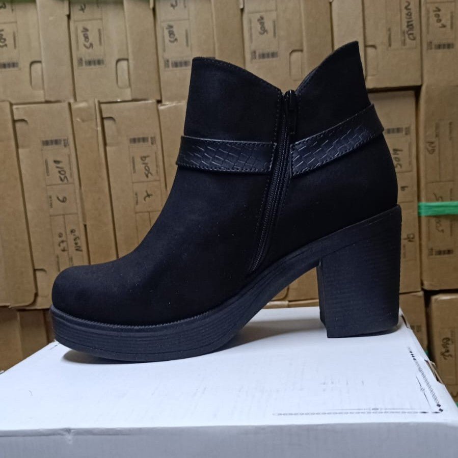 Botin De Mujer negro gamuza (BA111.N) - Gabybru Calzados